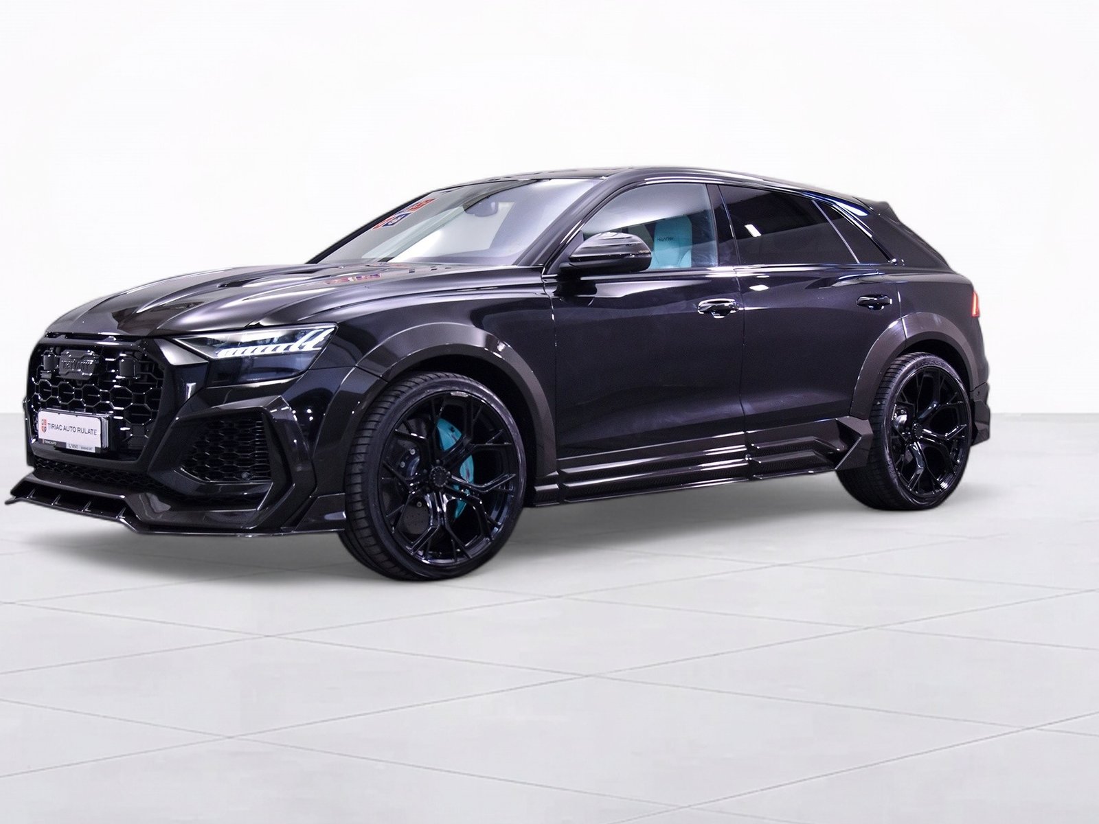 AUDI RSQ8