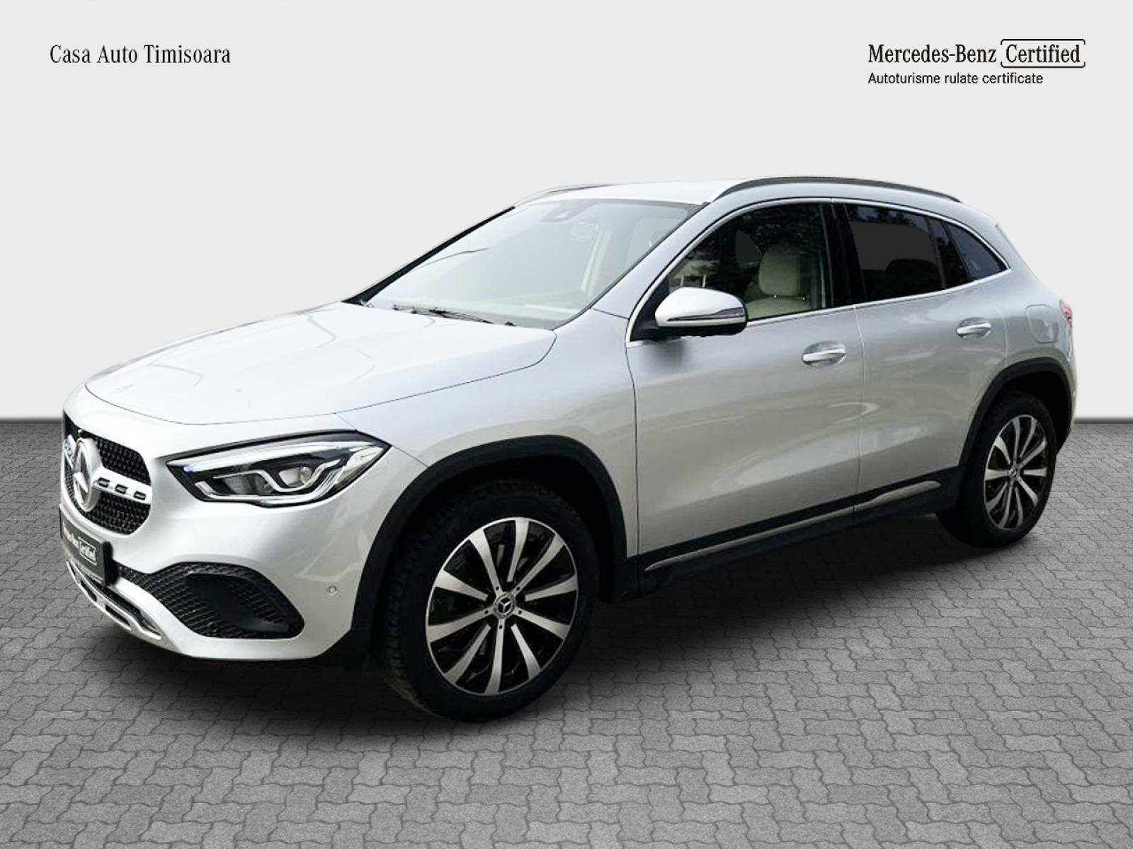 MERCEDES-BENZ GLA