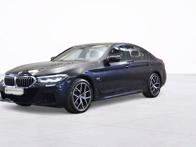 BMW Seria 5 545e Plug-in Hybrid xDrive Steptronic 2022 - card lista - Instant.ro