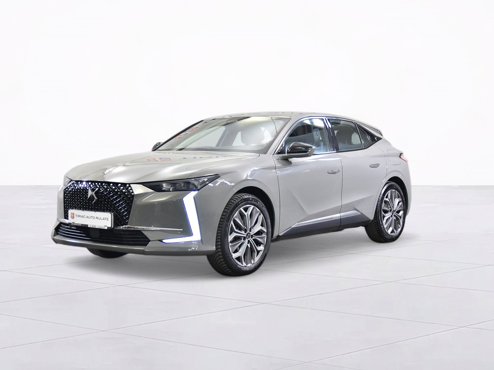 DS 4
